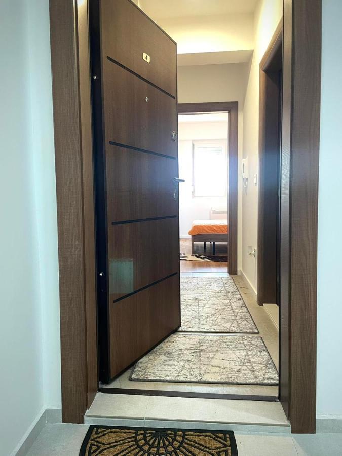 Apartman Nikol Kumanovo Luaran gambar