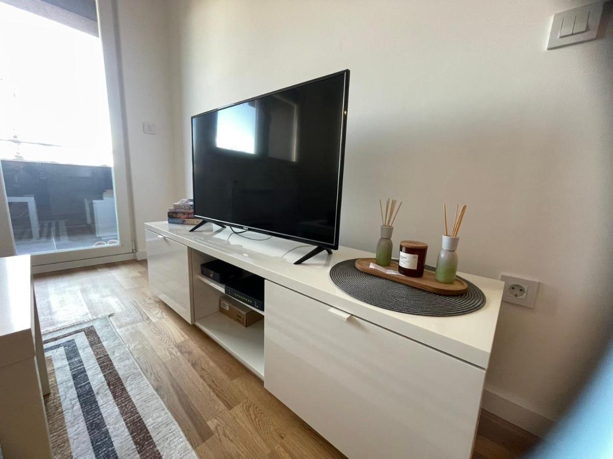 Apartman Nikol Kumanovo Luaran gambar