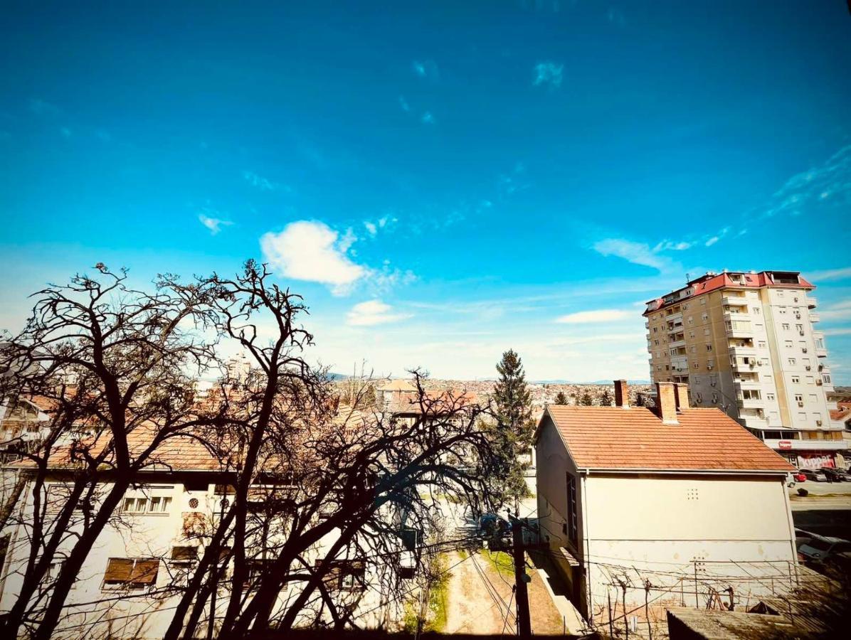 Apartman Nikol Kumanovo Luaran gambar
